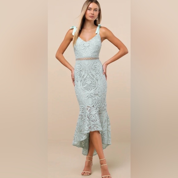 Lulus Dresses & Skirts - Lulu's “Won Your Heart” Mint Lace Dress